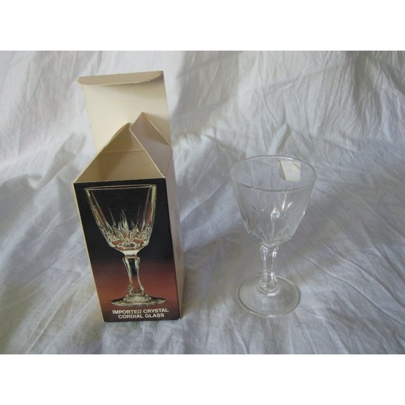 NEW Vintage Imported Devonshire Royal Cream Liqueur Crystal Cordial Glass 1.5oz - Picture 1 of 8